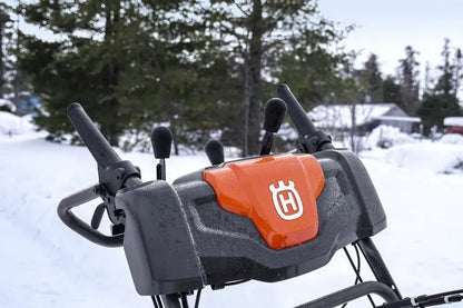 Husqvarna ST224 Two-Stage Snow Blower