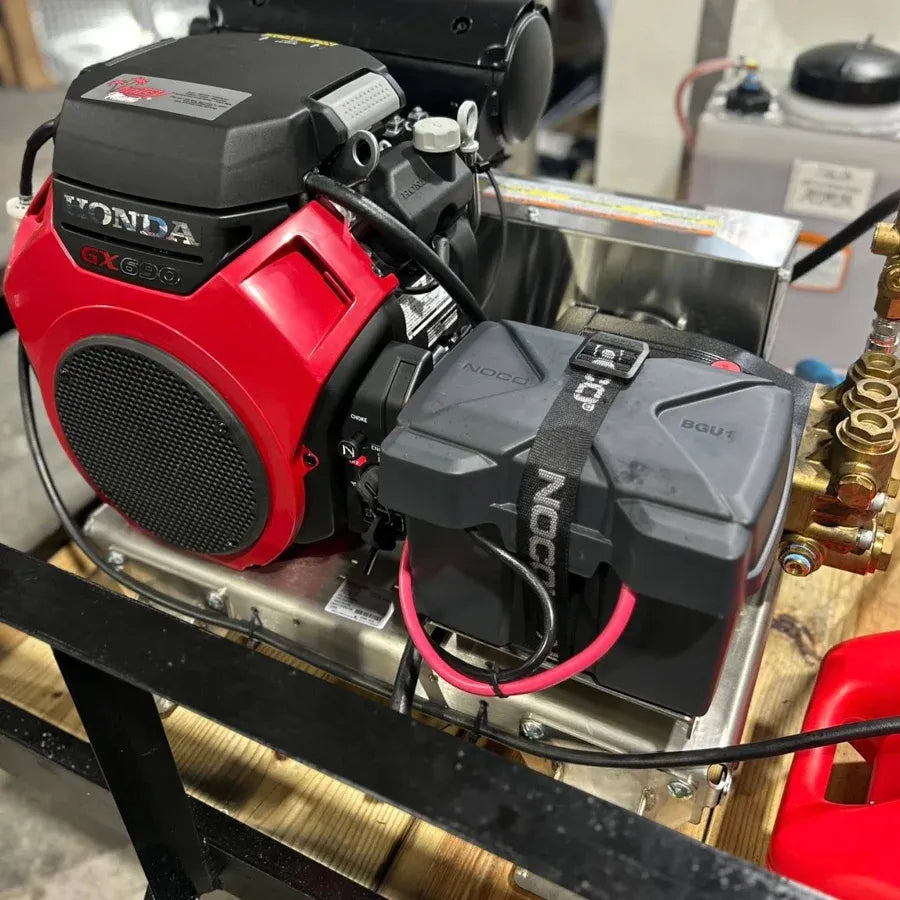 3,500 PSI 8.0 GPM Belt Drive Pressure Washer With Honda GX690 Engine and General Pump Compares too VB8035HGEA406 & B3524HTBG